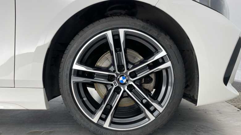 BMW 1 Series 118i [136] M Sport 5dr [Live Cockpit Professional] Petrol Hatchback